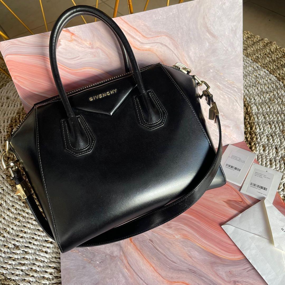 Givenchy antigona small smooth leather 2025