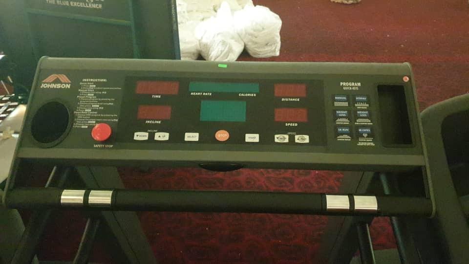 Johnson jet 7000 treadmill store