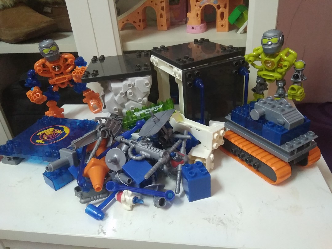 Mega bloks top rescue tech