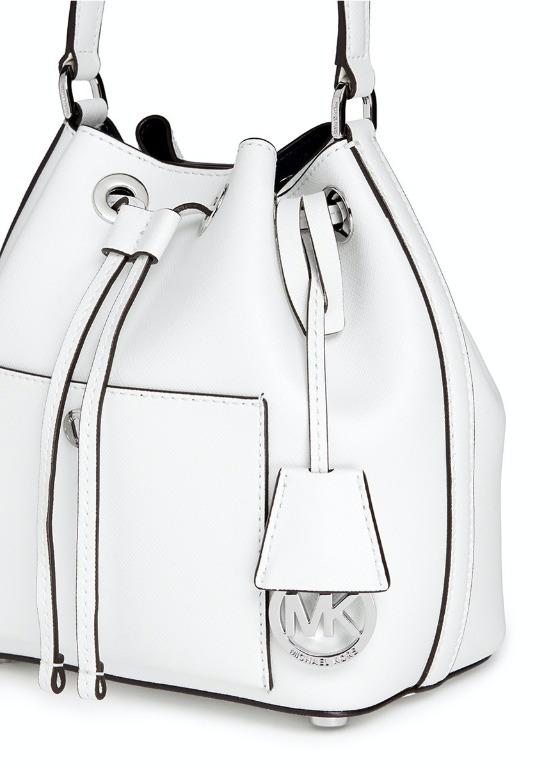 Michael kors best sale bucket bag white