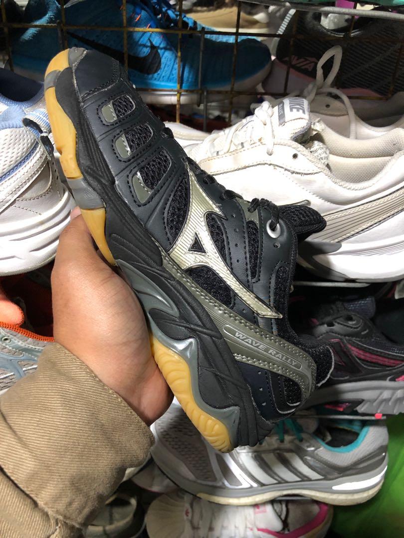 Mizuno womens wave rally 2 volleyball shoes deals