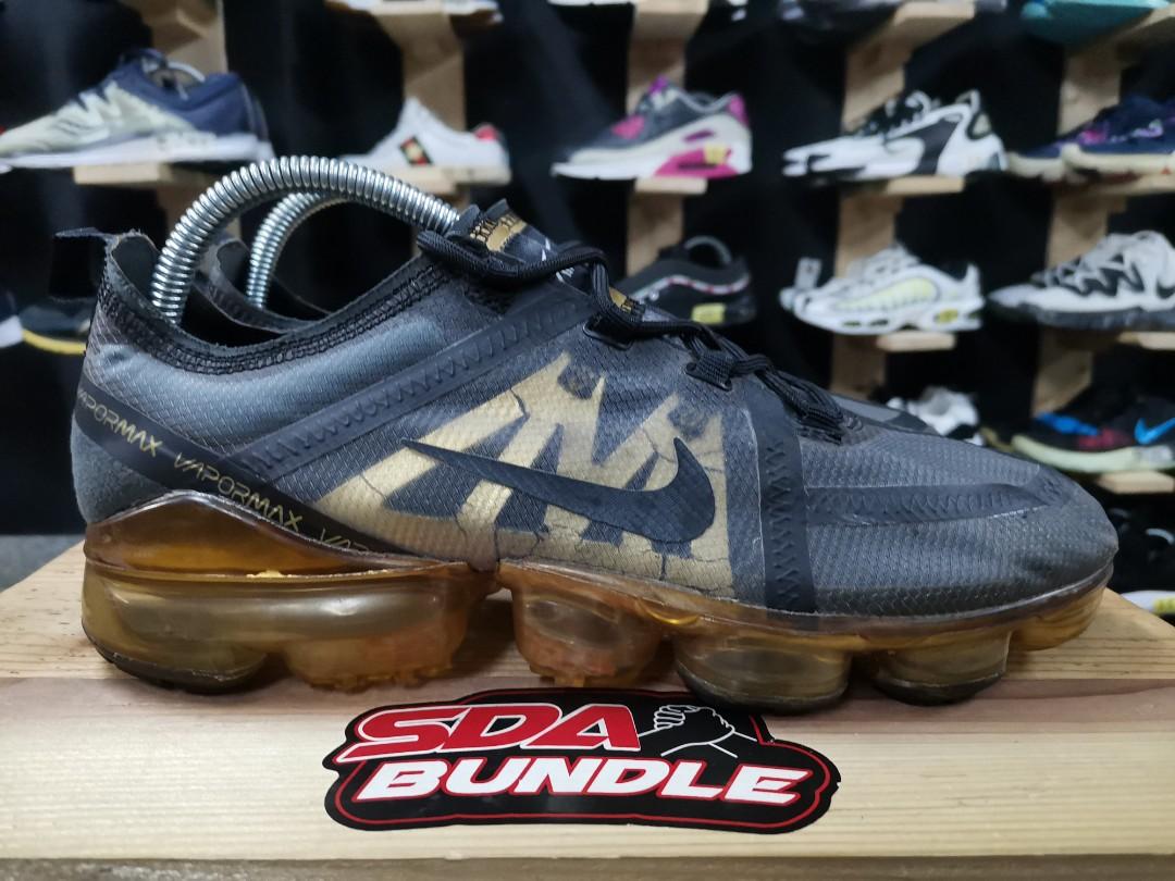 Nike air vapormax 2019 black gold 2025