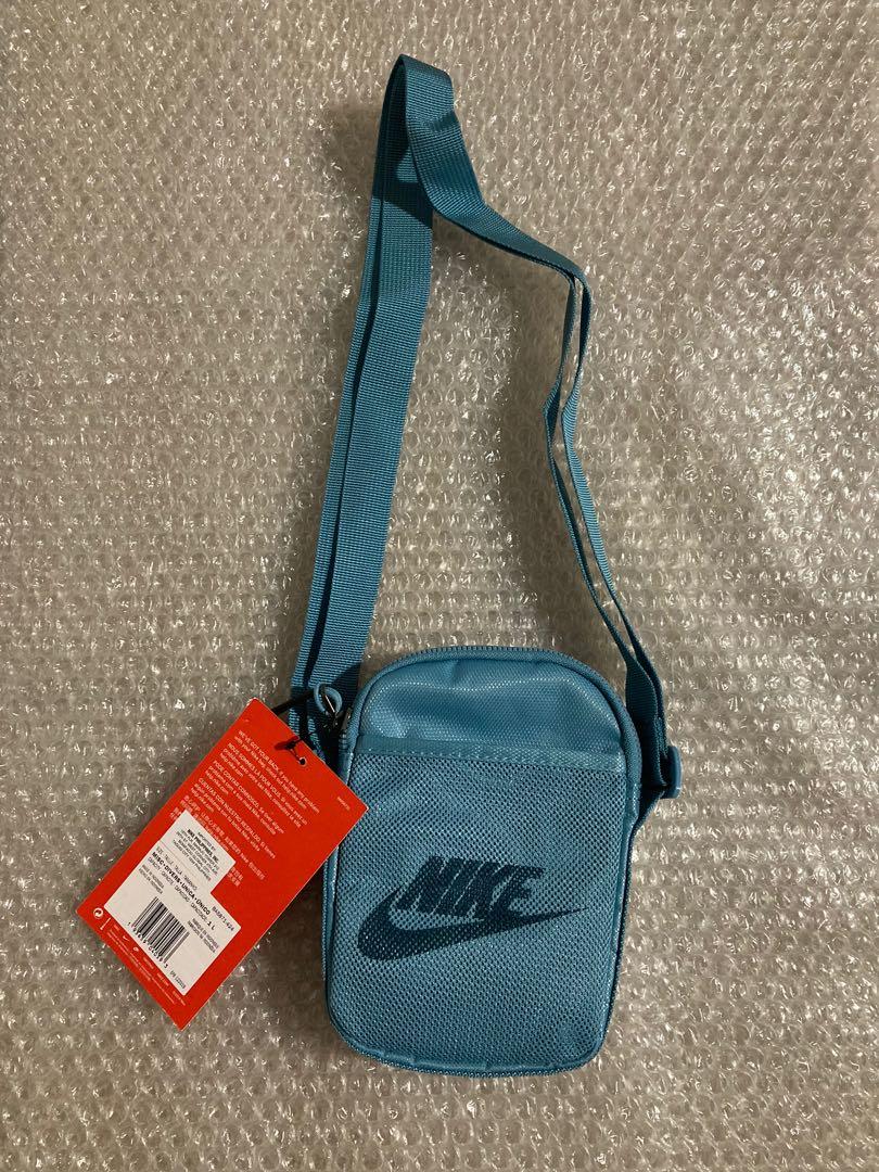 Nike Heritage Small Items Crossbody Bag, Men's Fashion, Bags, Sling