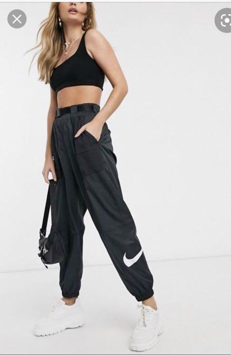 Nike Swoosh Cargo Pant with belt Authentic New Women s Fashion