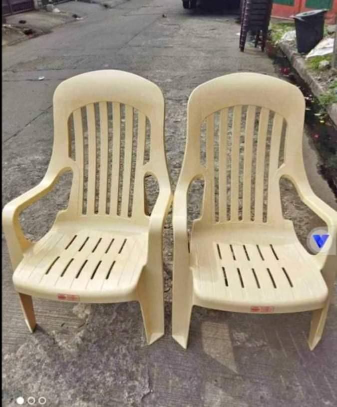 uratex relax chair