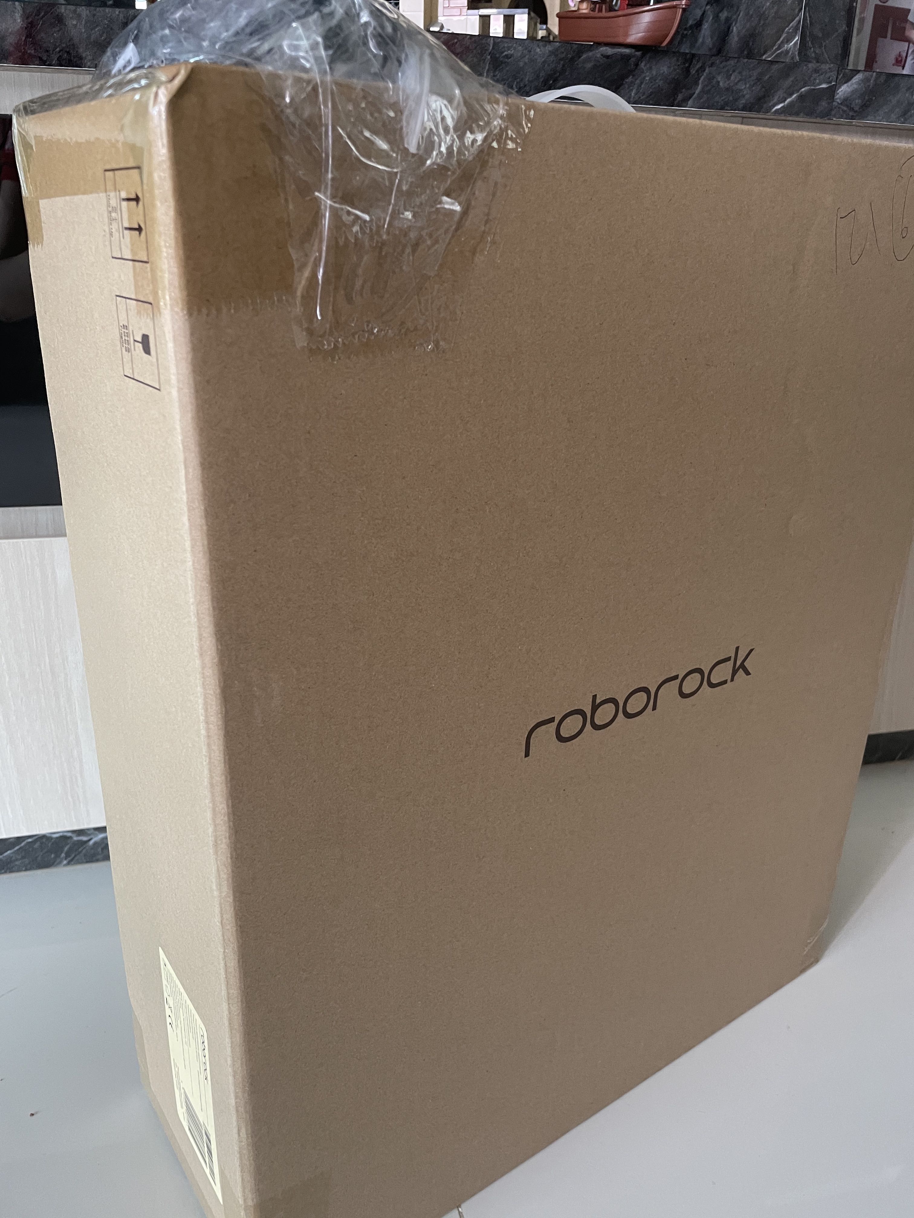 Roborock S5 Max local warranty 12 