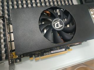 （分類：）位於 。 由 t_c234 提交（商品編號 1078677778，圖片 1）。簡介： 。