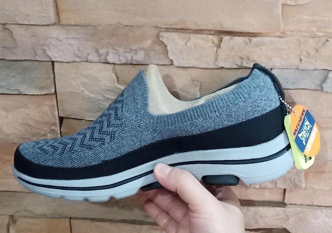 sketcher shoes price