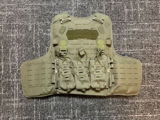 （分類：）位於 。 由 sam_chan2001 提交（商品編號 1078629120，圖片 1）。簡介： 。