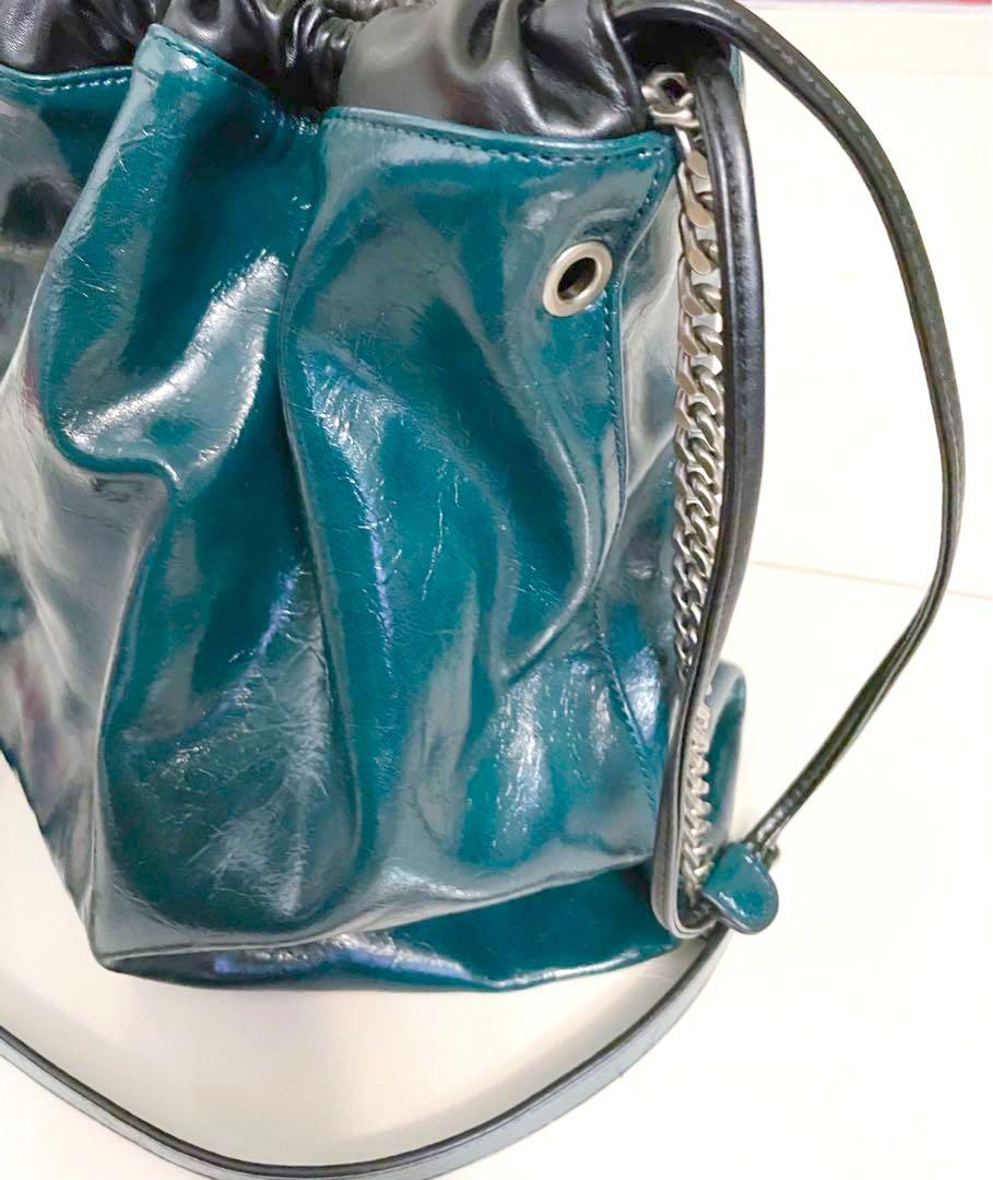 UR Urban Revivo bucket bag / sling bag, Peacock blue, 2 inside pockets ...