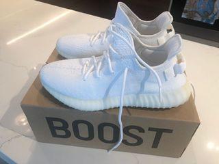 Yeezy Boost 350 v2 triple white