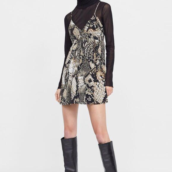 ZARA SNAKE PRINT BURNOUT BABYDOLL DRESS Women s Fashion Dresses Sets Dresses on Carousell