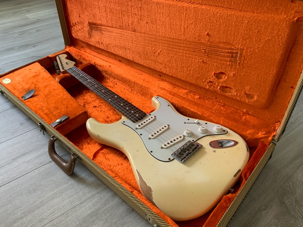 2011 Fender Road Worn 60s Stratocaster Olympic White Hobbies