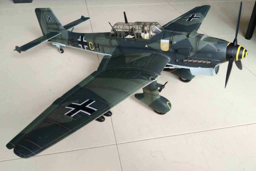21st Century Toys JU-87 Stuka Dive Bomber (1/18 scale), Hobbies 