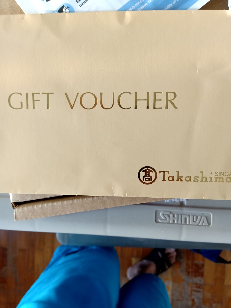 4000 Sgd Taka Vouchers Everything Else On Carousell