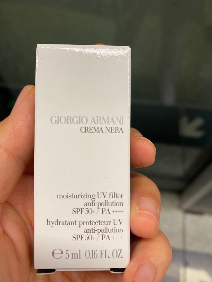 giorgio armani crema nera moisturizing uv filter
