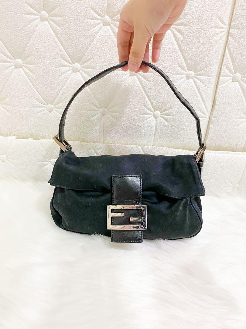 AUTHENTIC Fendi Black Neoprene Baguette (Category: Luxury Bags & Wallets) located in Quezon City. Submitted by closetofcoco (Listing ID 1073016427, Image 1). Description: GUARANTEED AUTHENTIC PM for inquiries Available for Layaway DISCLAIMER: We are not affiliated or associated with any of the brands featured. All copyrights reserved to the respective original brand holders. .