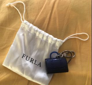 (Category: ) located in . Submitted by bellaprincesa (Listing ID 1057452715, Image 1). Description: .