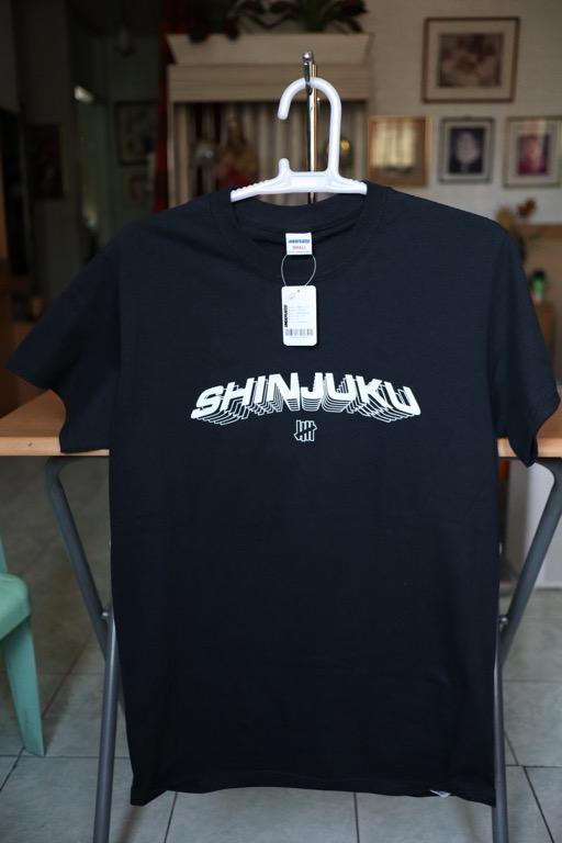 BNWT Undefeated Japan Regional S/S Tee (Category: Tshirts & Polo Shirts ) located in Manila. Submitted by philipv (Listing ID 1073030580, Image 3). Description: Brand New With Tag Undefeated Japan Regional S/S Tee - Shinjuku Size: Small Official dimensions: Length - 69cm Width - 44cm Shoulder - 42.5cm Sleeve Length - 17cm RFS: wrong size Bought in Japan Original price with tax: 6050 yen Selling for: PHP 1800 Buyer will shoulder shipping fee. Loca