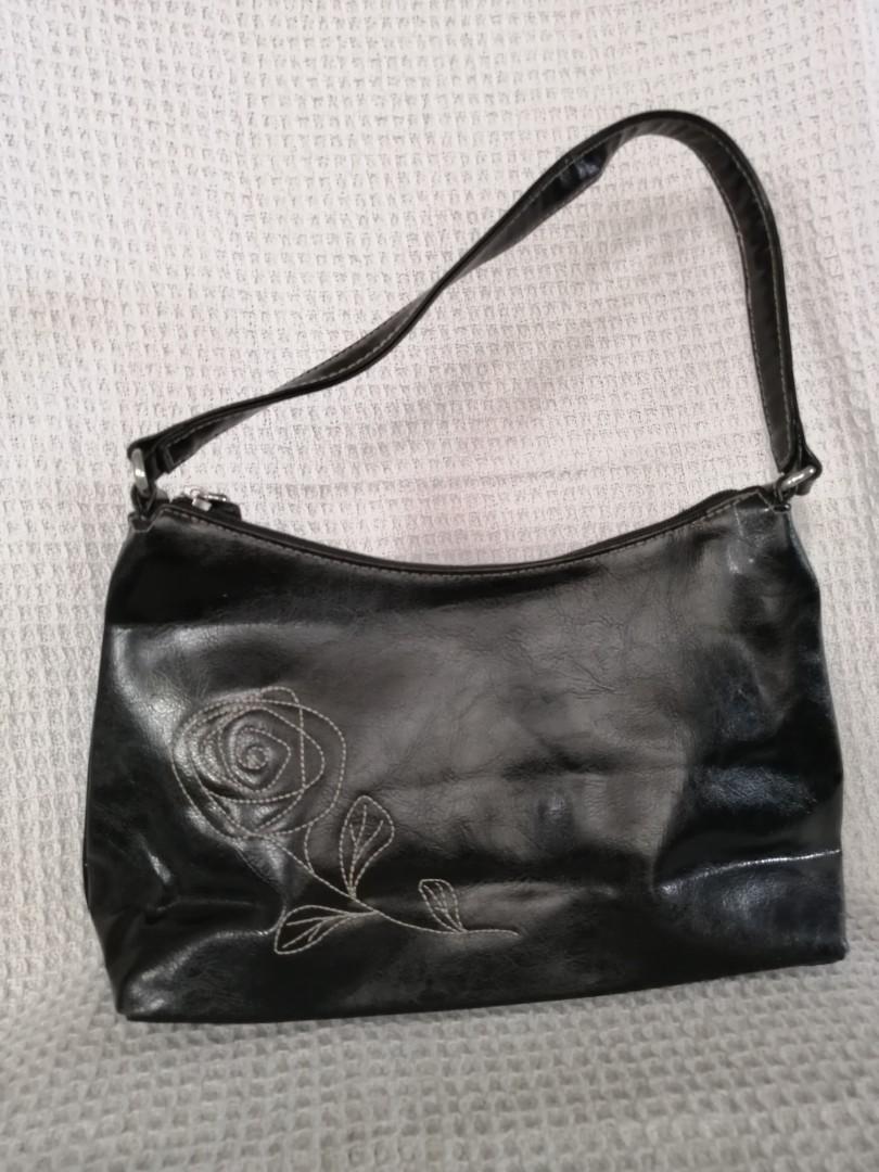 cabrelli sling bag