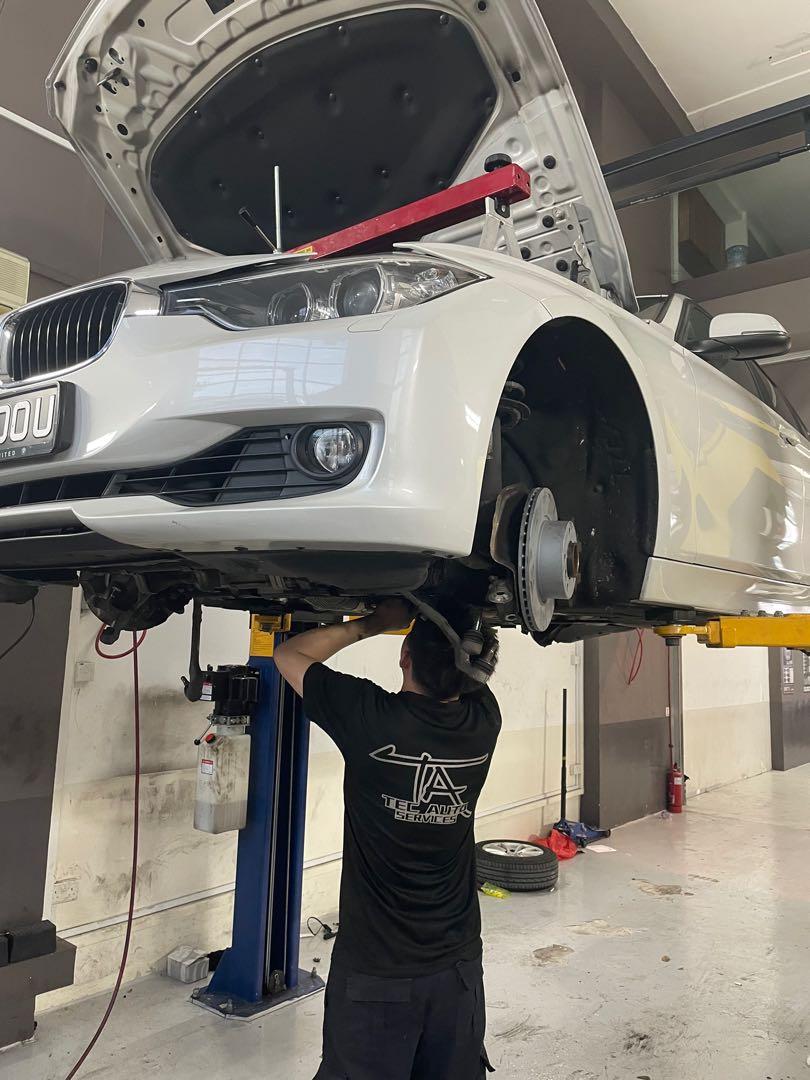 car_workshop_service_1614842226_e4ad957d_progressive.jpg