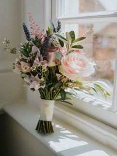 （分類：）位於 。 由 somehow_flowers.since2020 提交（商品編號 1072975233，圖片 1）。簡介： 。