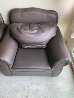 (Category: ) located in . Submitted by deardon70 (Listing ID 1073121427, Image 1). Description: .