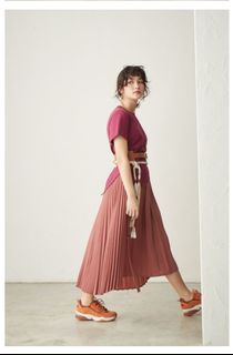 （分類：）位於 。 由 toiletv 提交（商品編號 1072953001，圖片 1）。簡介： 。