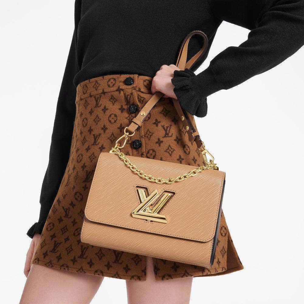 LV TWIST MINI, Women's Fashion, Bags & Wallets, Purses & Pouches on  Carousell