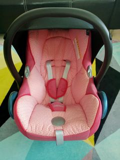 (Category: ) located in . Submitted by aida7783 (Listing ID 1072957026, Image 1). Description: .