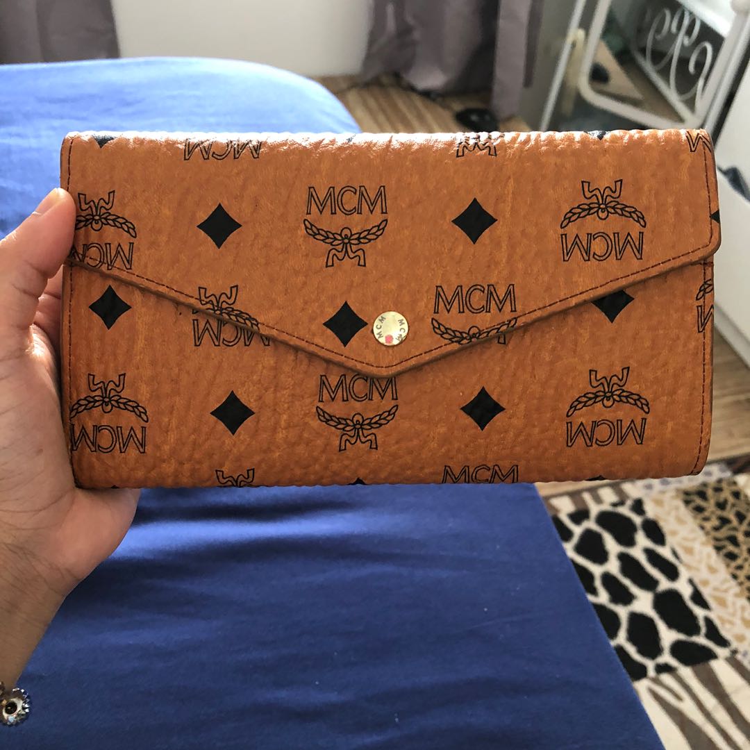 mcm wallet