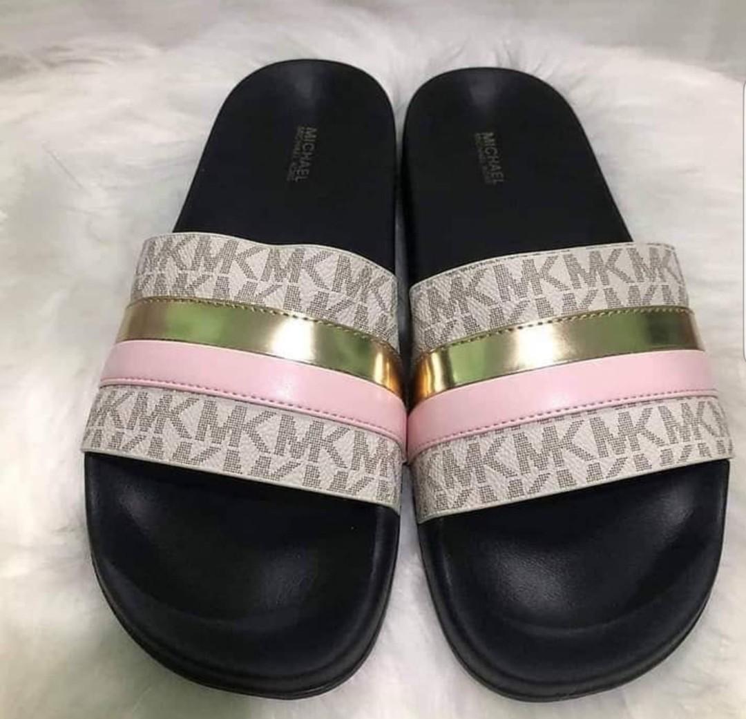 ORIGINAL MICHAEL KORS SLIDES Womens Fashion Footwear Flats  Sandals on  Carousell