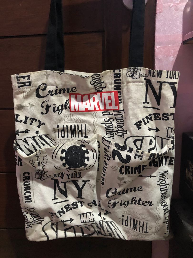 Miniso Indonesia - Never say never for using Miniso Marvel tote bag that  suits you very well with any outfit. #minisoindo #minisoindonesia  #lovelifeloveminiso #miniso #minisolife