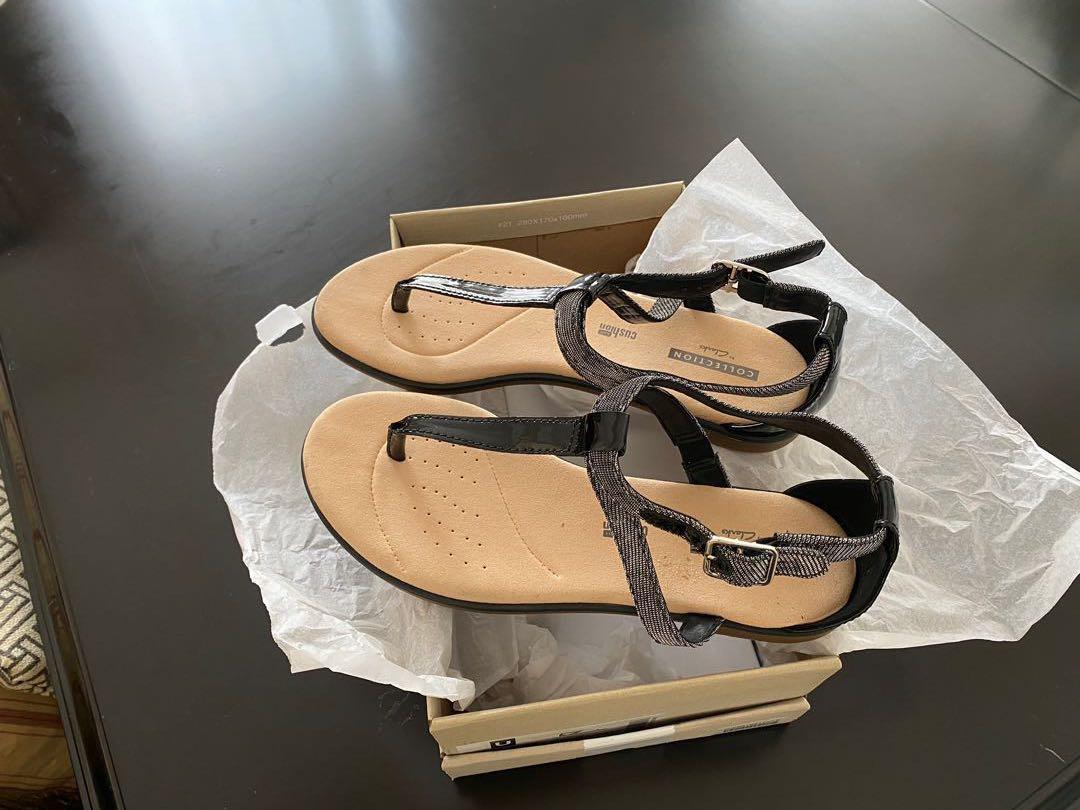 New Clark sandals women s 7.5 US 38 Women s Fashion Footwear Flipflops and Slides on Carousell