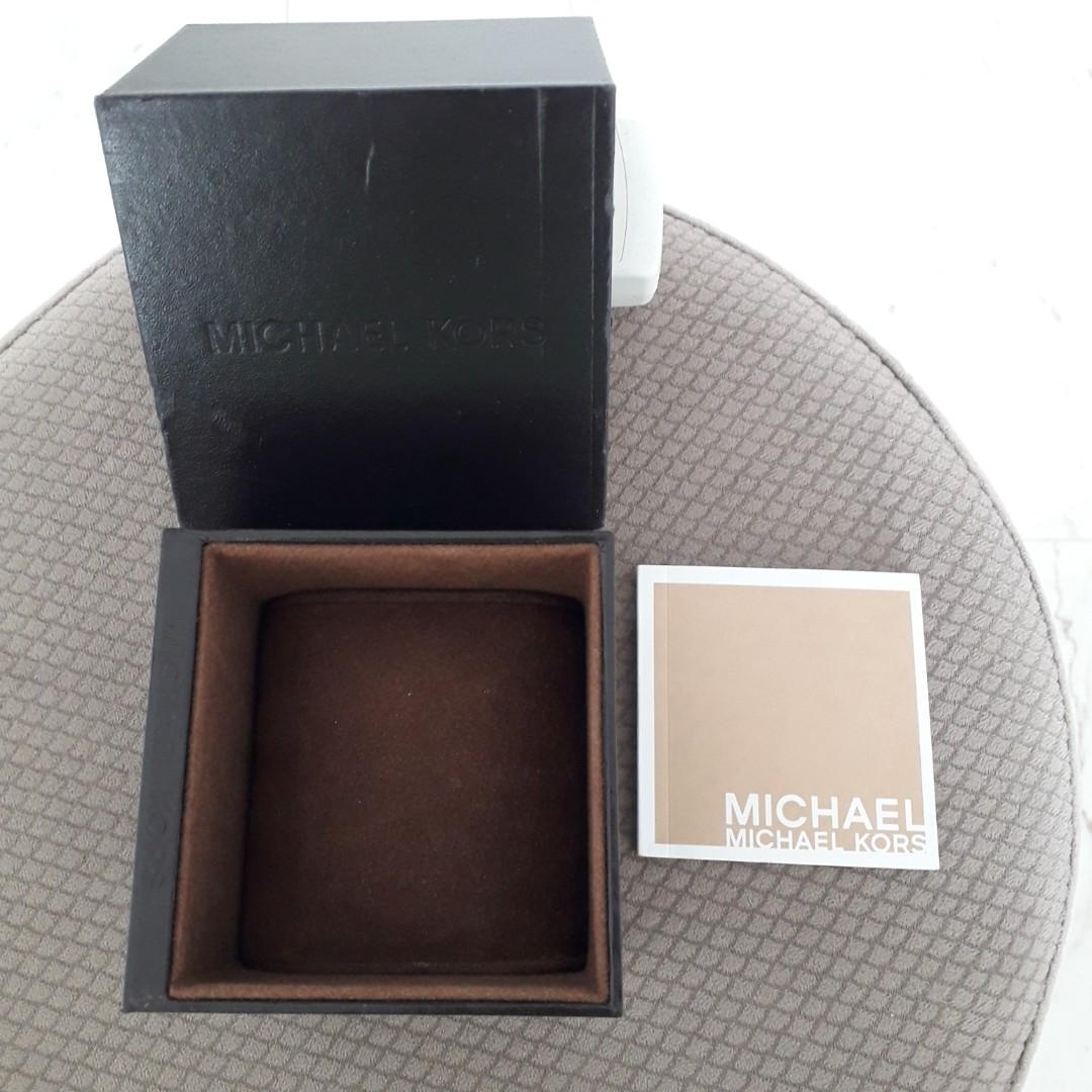 Mk watch box outlet original