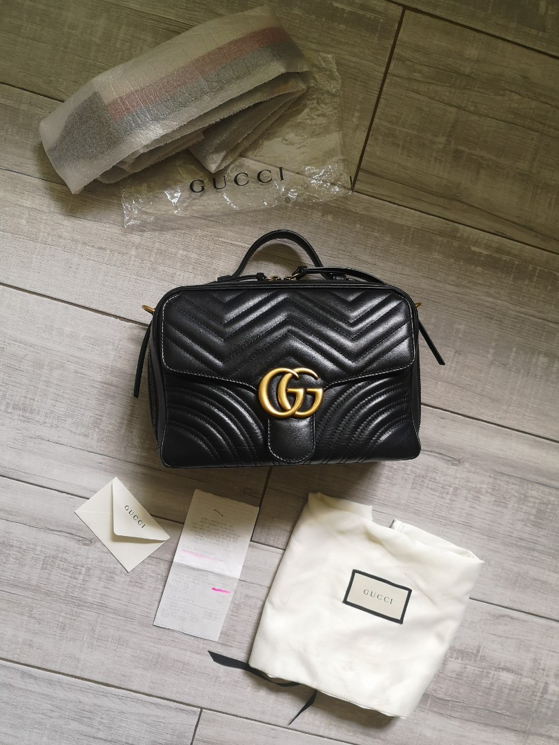 Gucci marmont medium black,euc