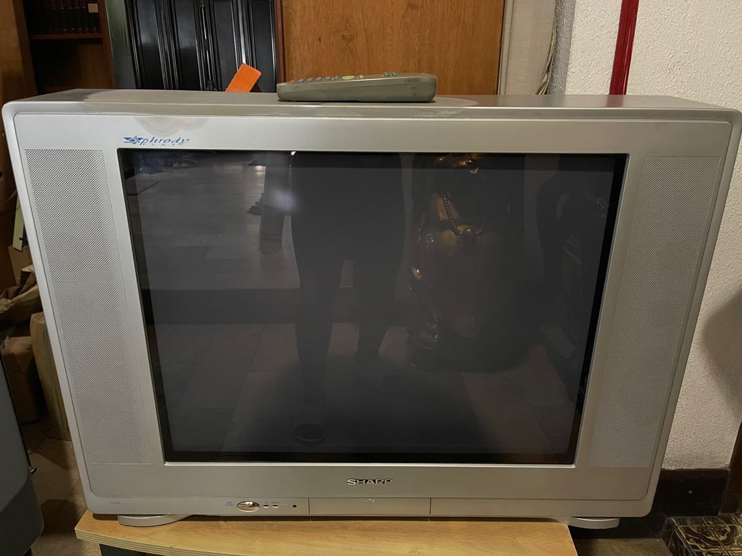 Sharp 22inch TV, TV & Home Appliances, TV & Entertainment, TV on Carousell
