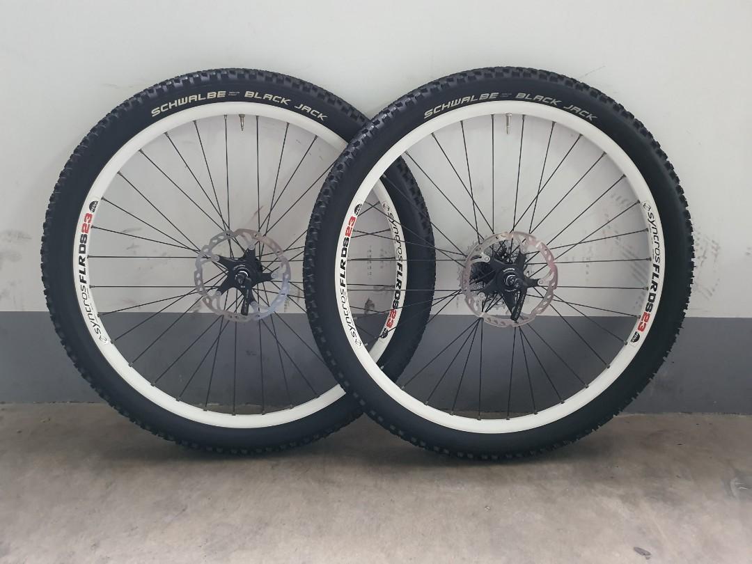 shimano deore xt wheelset 26