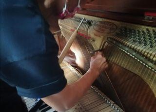 We accept acoustic piano tuning repair and restoration