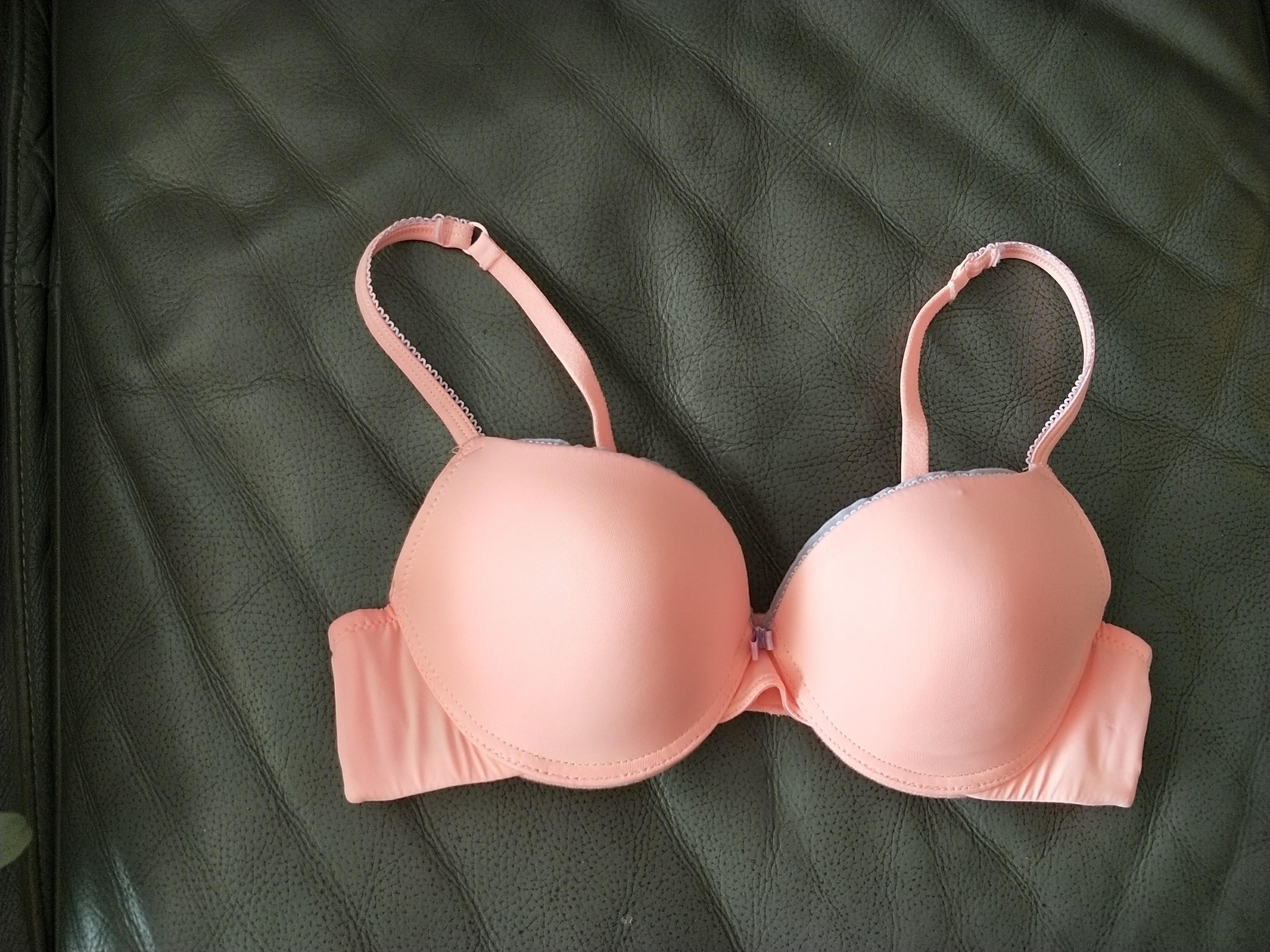 Young Hearts Bra size 75B