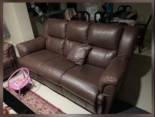 (Category: ) located in . Submitted by unwantedd (Listing ID 1073233113, Image 1). Description: .