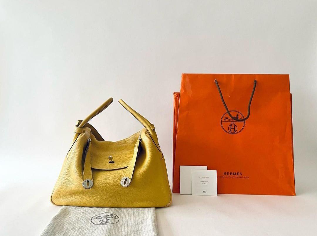 Hermes Lindy 30 Bleu Nuit Gold hardware, Luxury, Bags & Wallets on Carousell