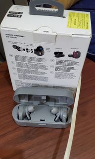 （分類：）位於 。 由 kcyue0729 提交（商品編號 1073237268，圖片 1）。簡介： 。