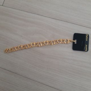 (Category: ) located in . Submitted by orchids2020 (Listing ID 1073168869, Image 1). Description: .