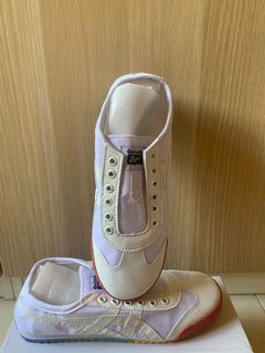 (Category: ) located in . Submitted by everythingmustgonow (Listing ID 1073197558, Image 1). Description: .