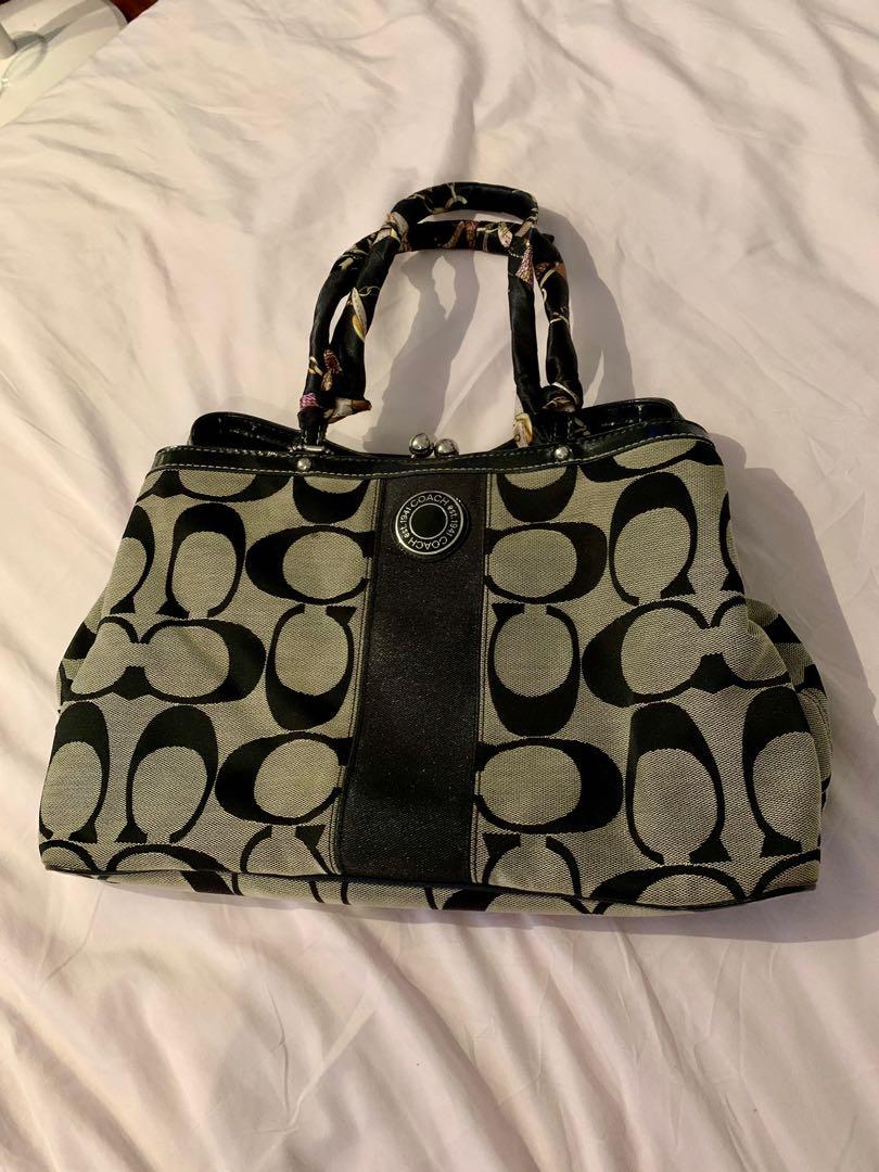 Rush Sale! Coach Carryall (Category: Luxury Bags & Wallets) located in Quezon City. Submitted by ella1420 (Listing ID 1073174363, Image 2). Description: Authentic Preloved Very Good Condition Very Spacious/ Has 3 separate compartments and inside zipper + pockets Has minor flaws: 1 tiny spot which is unnoticeable (see 7th pic) -has minor flaws on the straps which is also unnoticeable and can be covered with a twilly (i will include a free twilly w