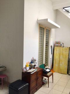 Di jual rumah siap huni dicibubur country,