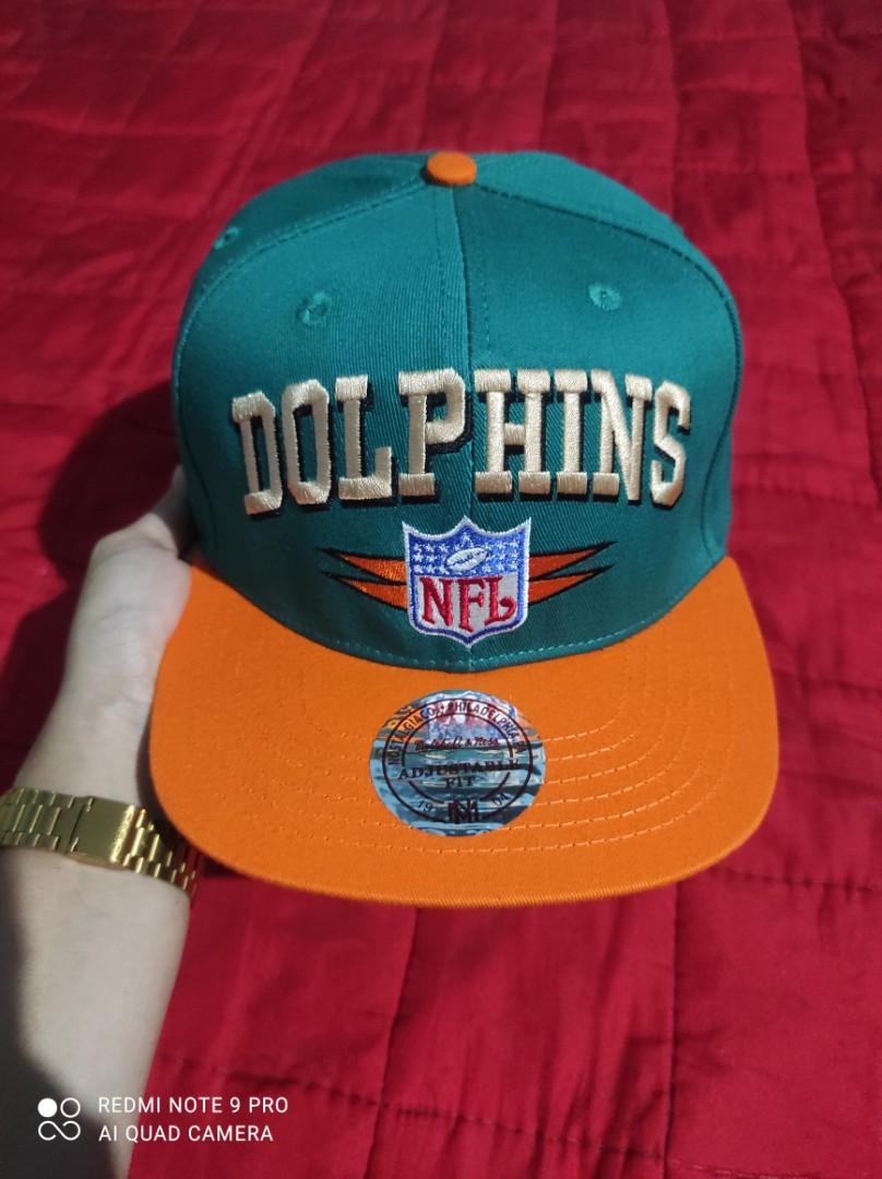 Dolphins Vintage cap, Men's Fashion, Watches & Accessories, Caps & Hats on  Carousell