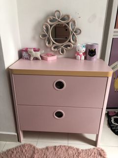 (Category: ) located in . Submitted by nz_wardrobe (Listing ID 1073346914, Image 1). Description: .