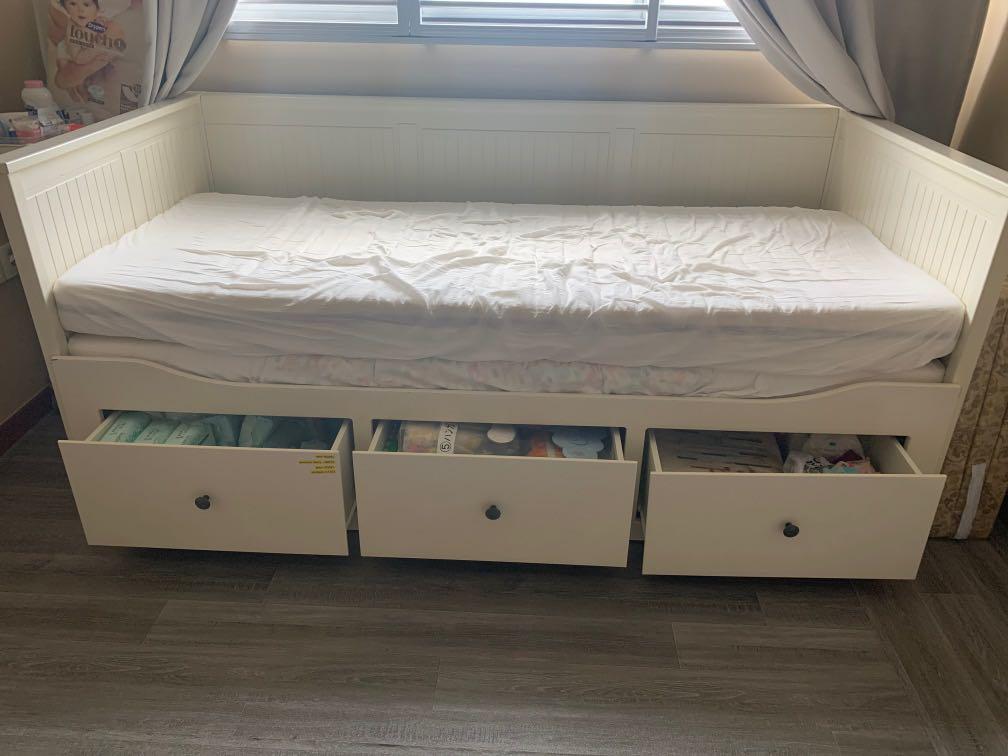Ikea Hemnes day bed sofa bed pull out bed, Furniture & Home Living